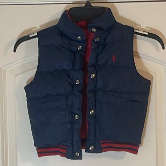Toddler Boys Polo Red/Blue Reversible Puffer Vest  Size 3/3T - Picture 7 of 9